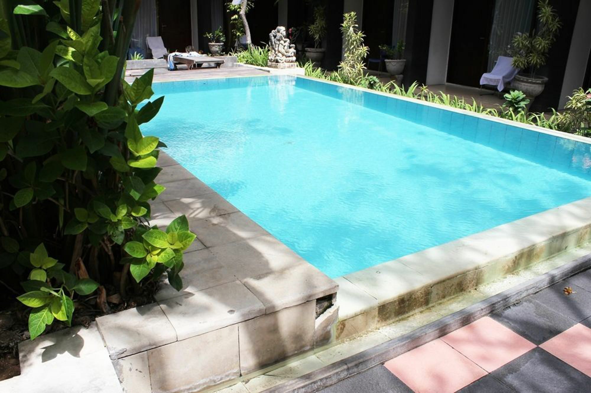 Kuta Beach Hostel מראה חיצוני תמונה